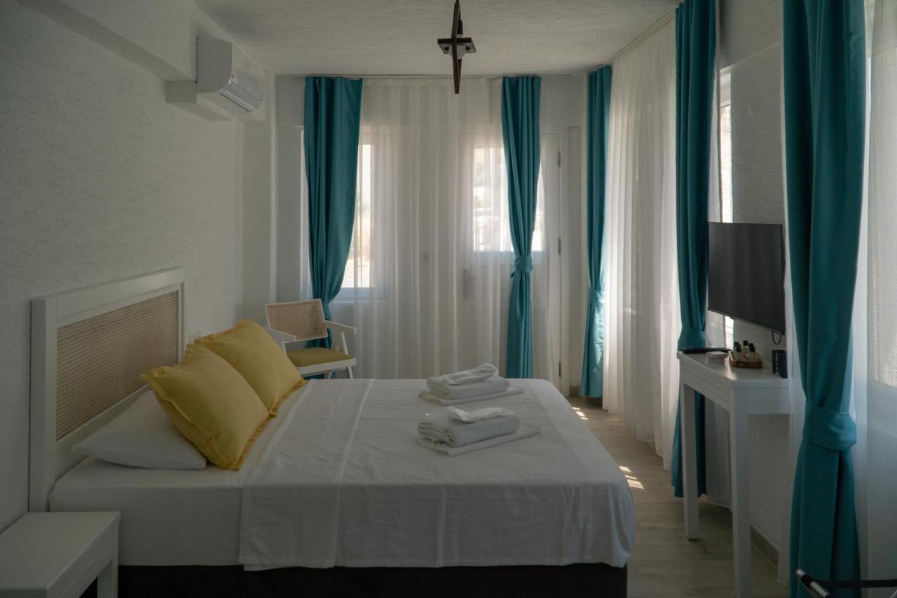 Vina Garden Hotel Bozcaada Exterior photo